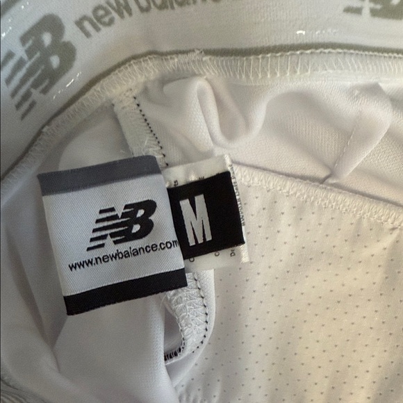 New Balance White Sports Pants with Black Trim - Picture 7 of 7